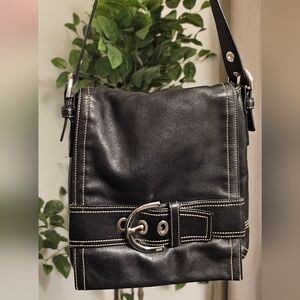 Coach Vintage Soho Black Leather Flap 8A08